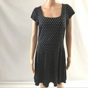 Loft Women’s Dress Size 0 Short Sleeve Shift Black